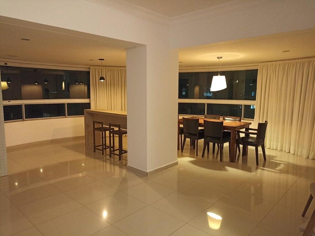 Linda Vista, Amplo Apartamento, 3 Suítes, 2 Garagens Apartamento Balneário Camboriú