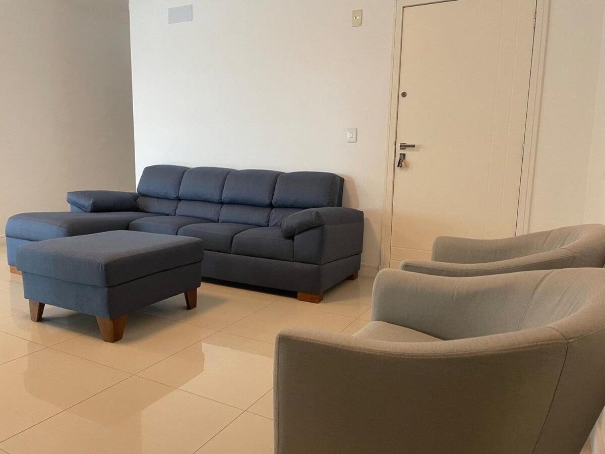 Apartamento Linda Vista, Amplo Apartamento, 3 Suítes, 2 Garagens Balneário Camboriú