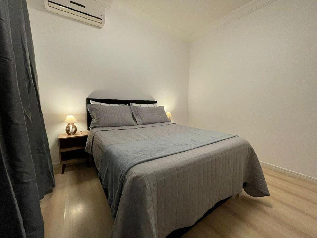Apartamento Linda Vista, Amplo Apartamento, 3 Suítes, 2 Garagens Balneário Camboriú