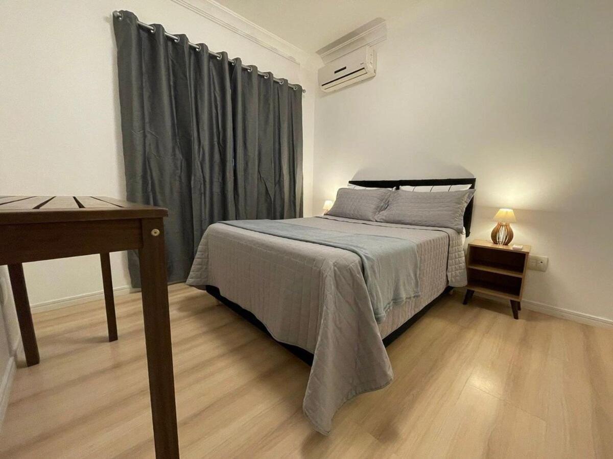 Linda Vista, Amplo Apartamento, 3 Suítes, 2 Garagens * Balneário Camboriú