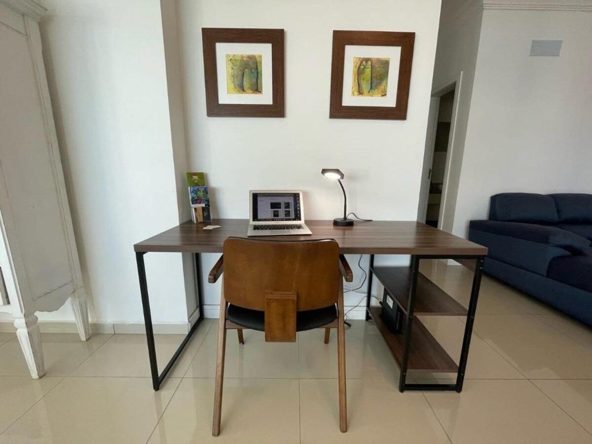 Linda Vista, Amplo Apartamento, 3 Suítes, 2 Garagens Apartamento *