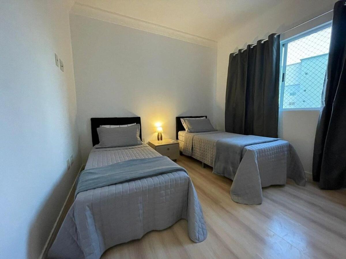 Apartamento Linda Vista, Amplo Apartamento, 3 Suítes, 2 Garagens *